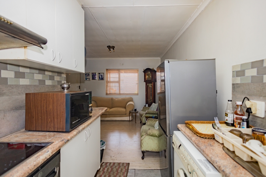 2 Bedroom Property for Sale in Goedemoed Western Cape